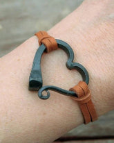 Handgjort kärlek hästsko spikarmband