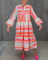 Lös ledig klänning med randigt tryck