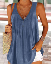 Plisserat enfärgad linne med v-ringning