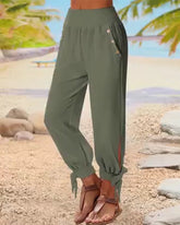 Enfärgade ribbade byxor