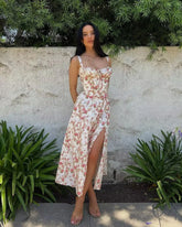 Bustierklänning med midjeformning