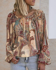 Boho blus med tryckt och lykta ärm