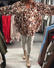 Tryckt ledig långärmad skjorta