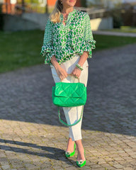 Långärmad blus med v-ringning