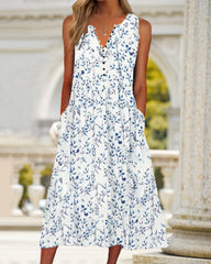 Tankklänning i blommönster med knappar