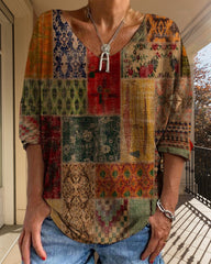 V-ringad topp med geometriskt tryck