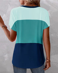 Färgblocks T-shirt med v-ringning