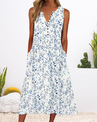 Tankklänning i blommönster med knappar