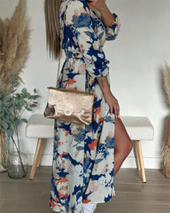 Elegant klänning med slits med blommönster