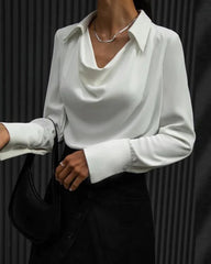 Elegant långärmad blus med knäppning