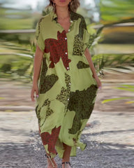 Kortärmad klänning i leopardtryck