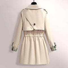EMILIA - Elegant trenchcoat
